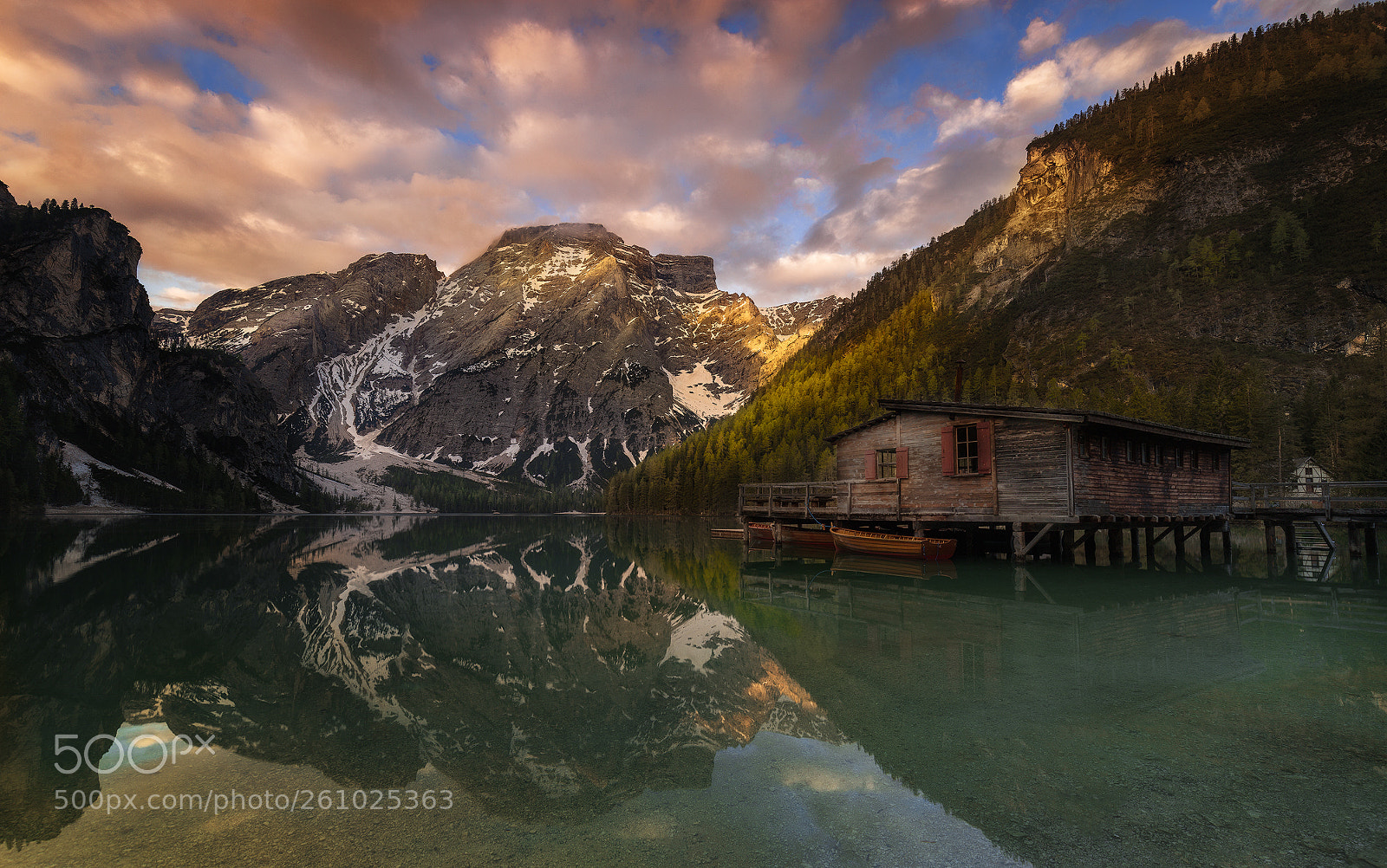 Canon EOS 6D Mark II sample photo. Lago di braies photography