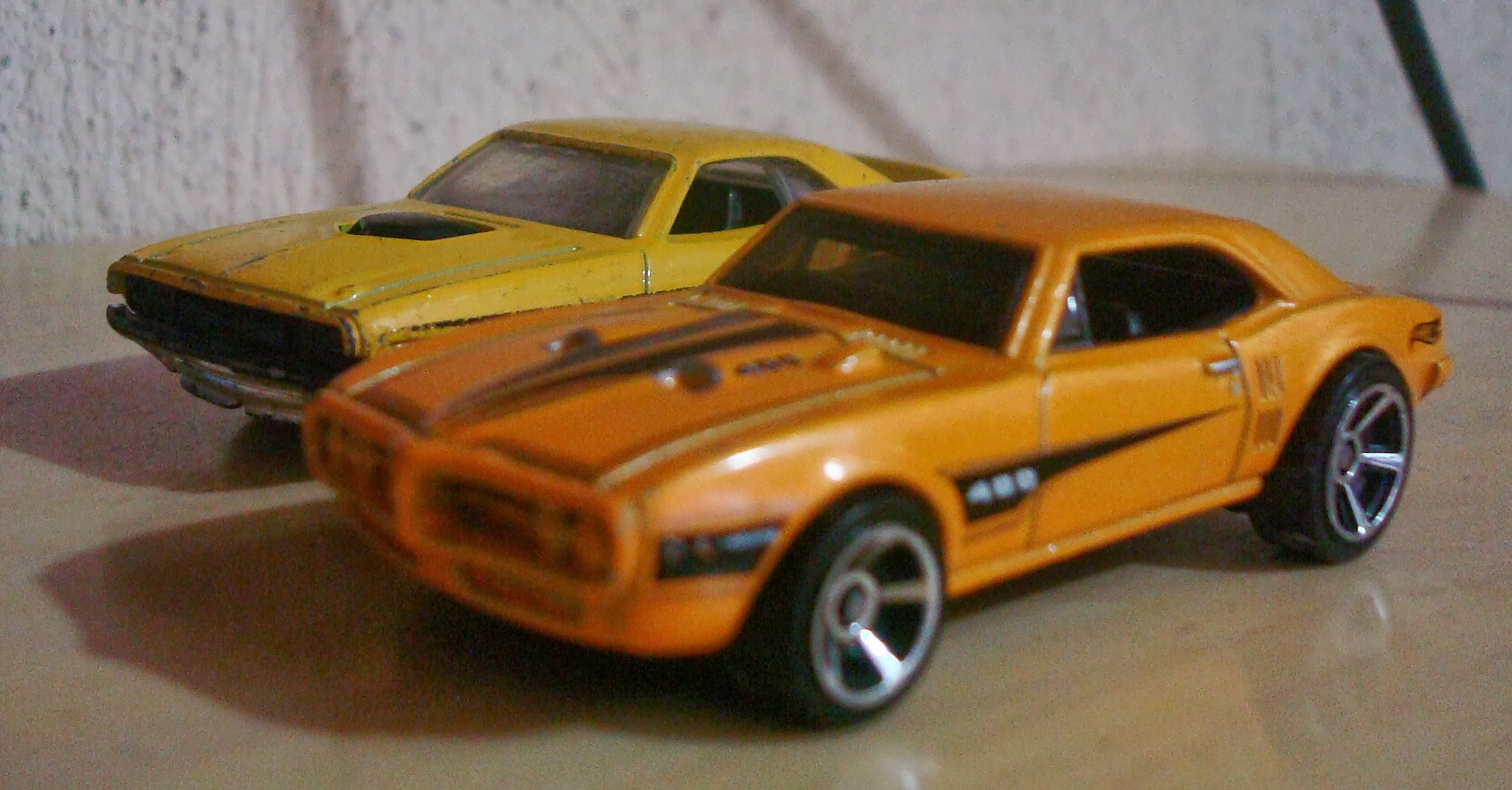 Sony DSC-W90 sample photo. Autos photography