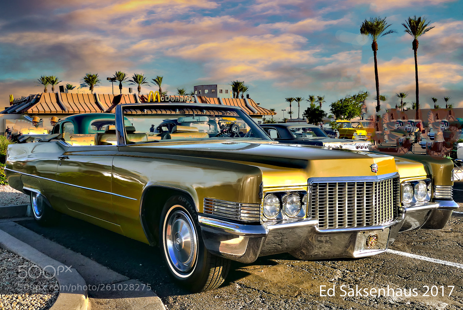 Panasonic Lumix DMC-FZ1000 sample photo. The golden cadillac photography