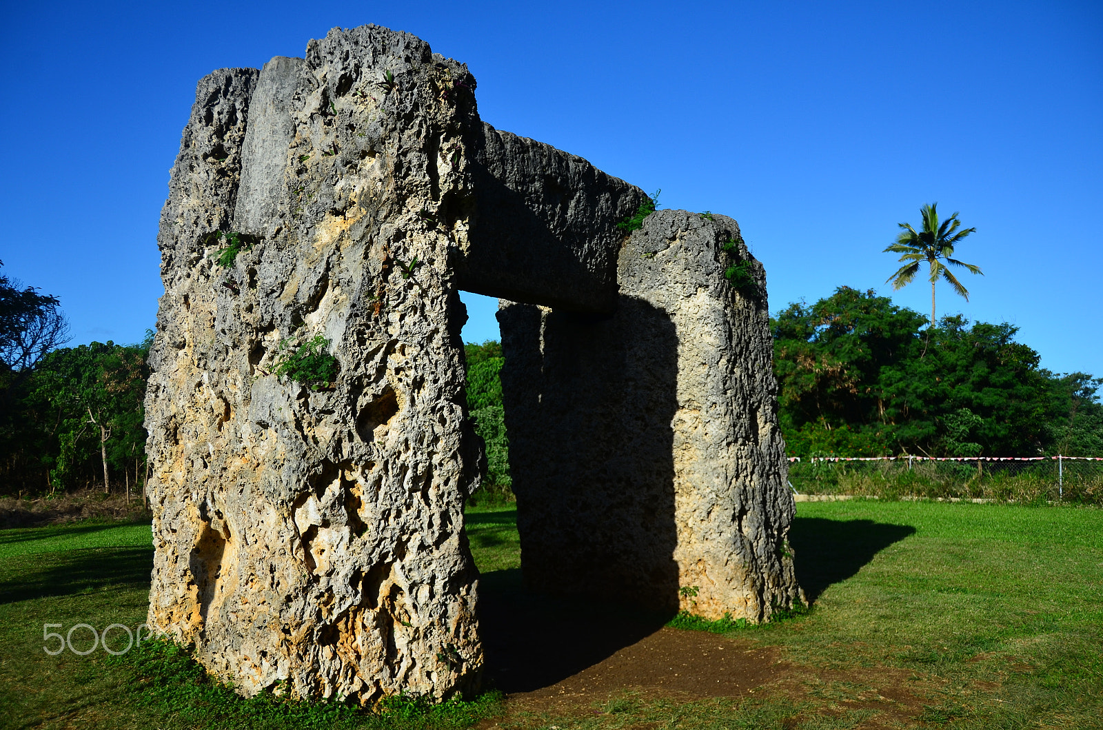 Nikon D7000 sample photo. Ha'amonga 'a maui.  built 1200ad. photography
