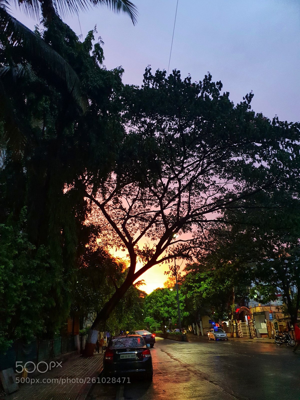Samsung Galaxy S9+ sample photo. Rainy evenings photography