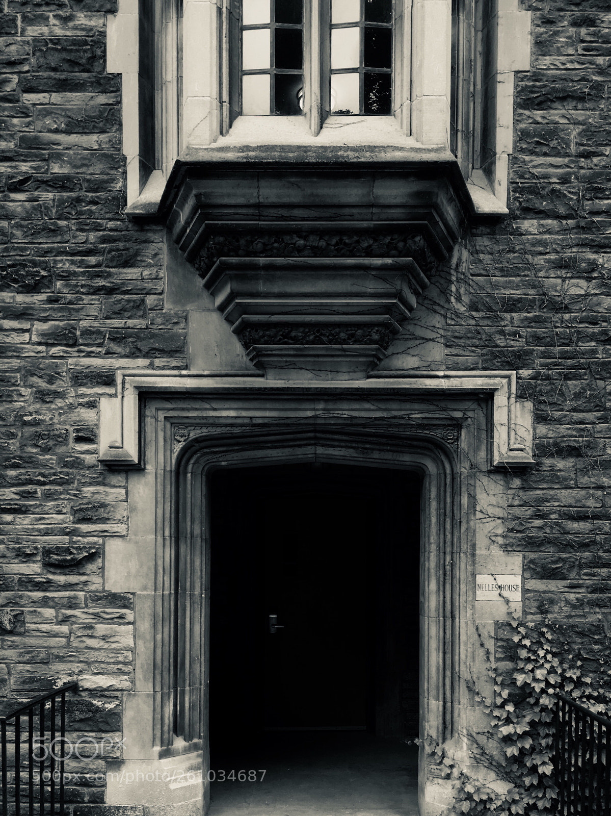 Apple iPhone 6s sample photo. Dark door photography