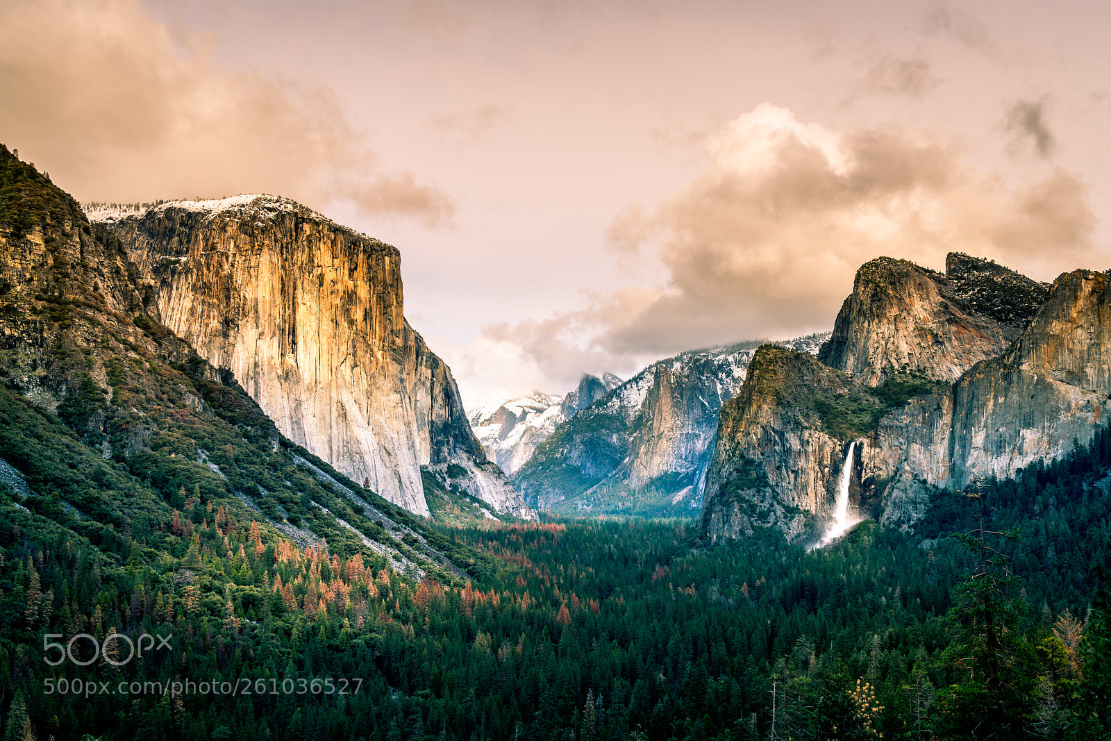 Sony a7R II sample photo. Yosemite tunnel view photography