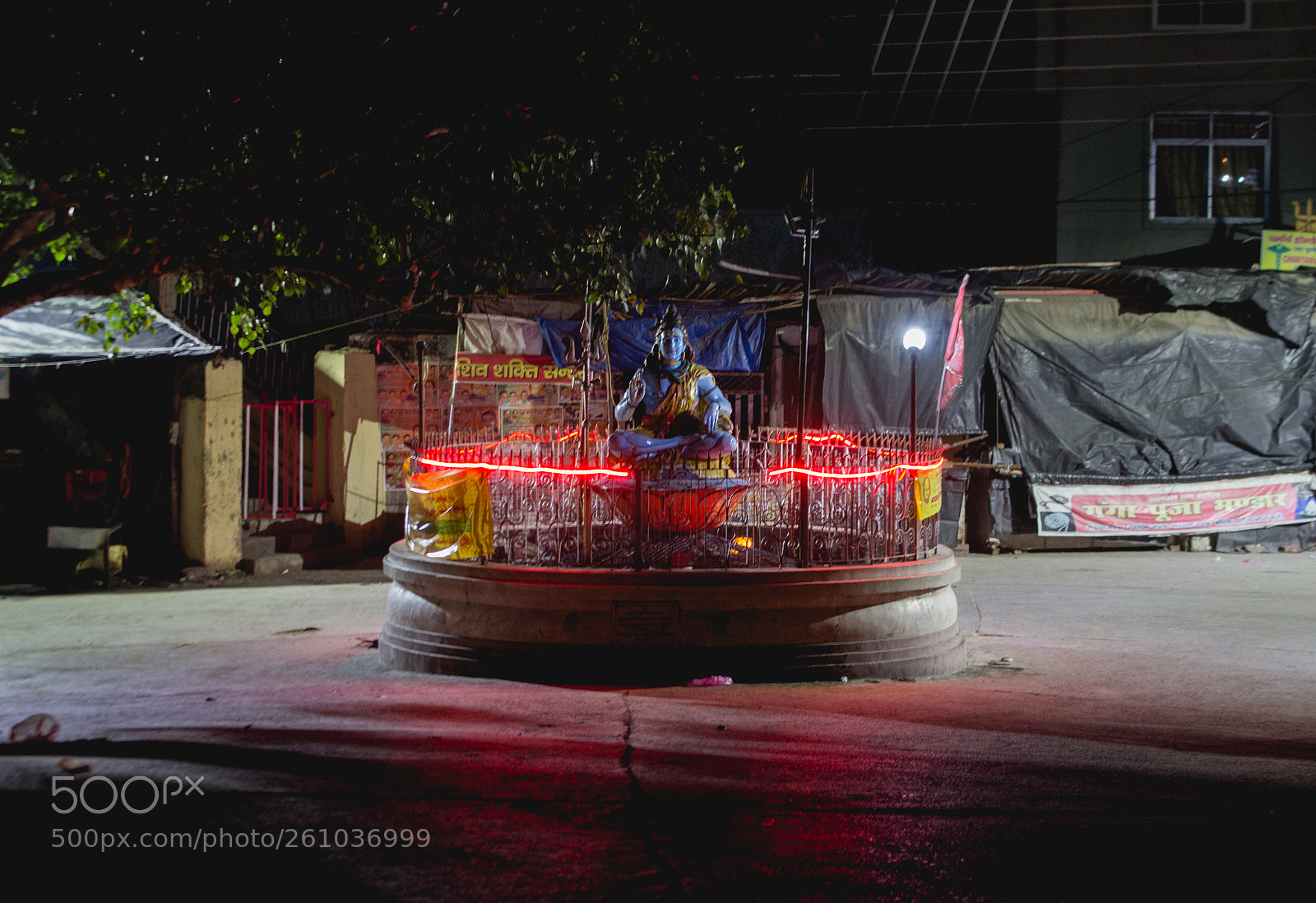 Canon EOS 700D (EOS Rebel T5i / EOS Kiss X7i) sample photo. Shiva at night photography