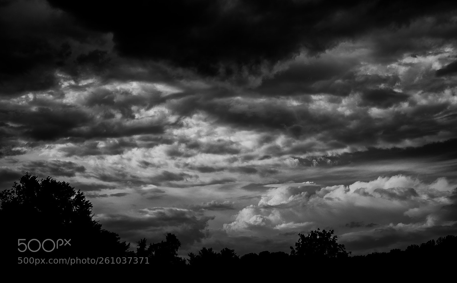 Fujifilm X-Pro2 sample photo. Clouds, oella. photography