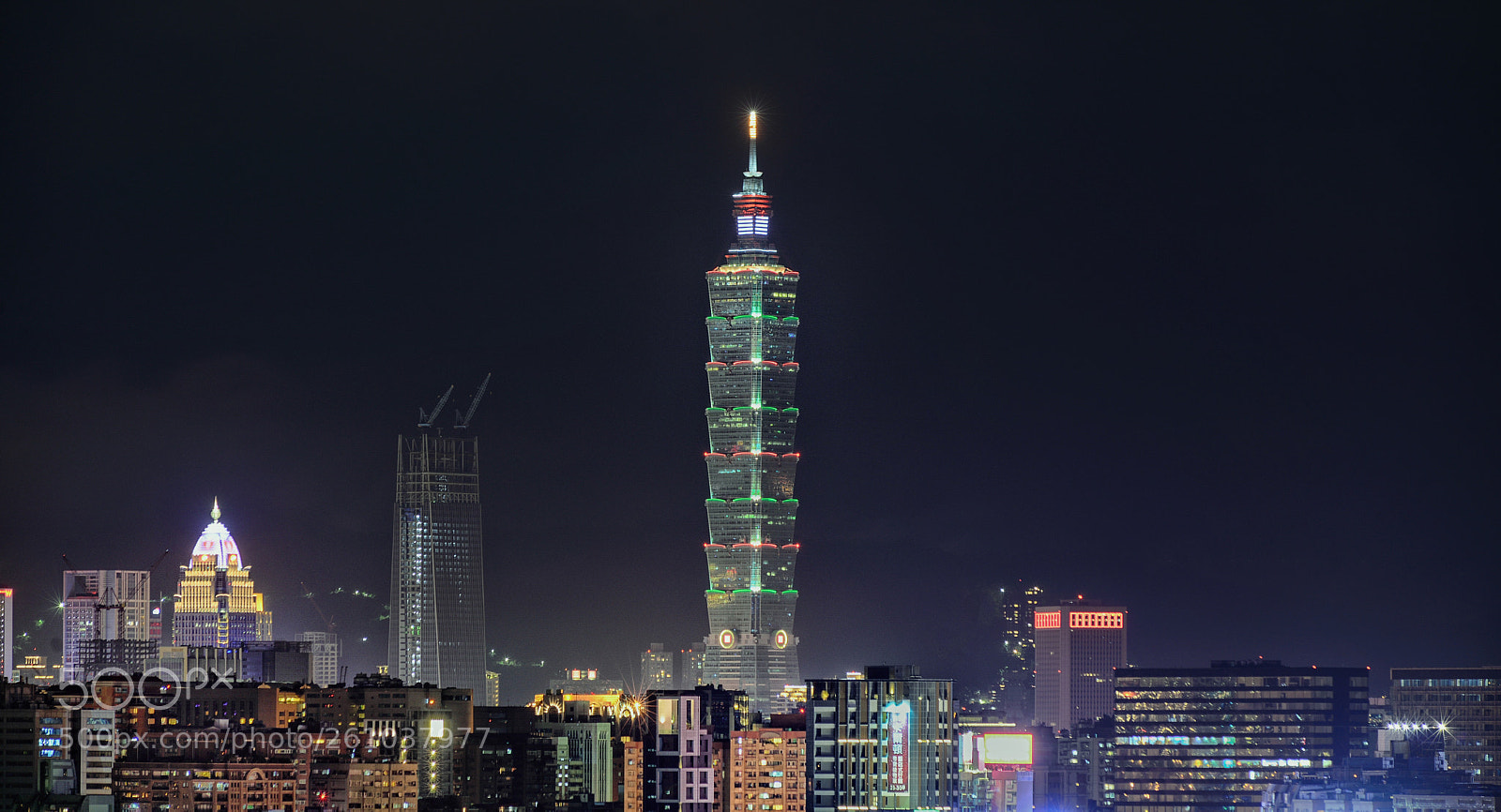 Nikon D800 sample photo. Taipei 101 photography