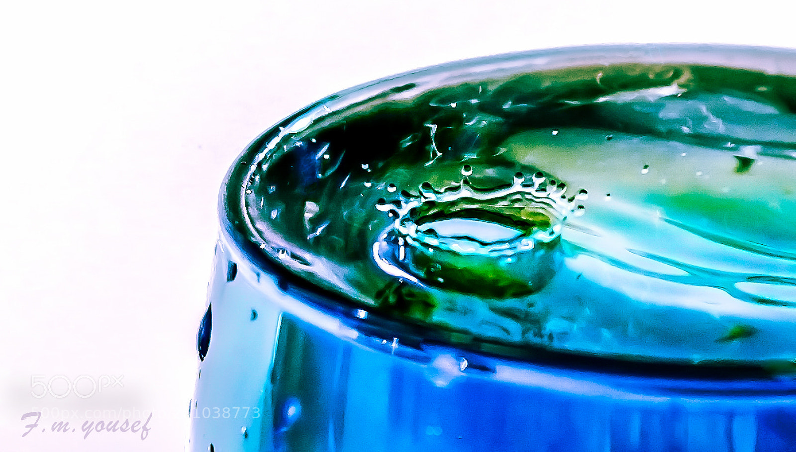 Canon EOS 600D (Rebel EOS T3i / EOS Kiss X5) sample photo. Kuwait water drop photography