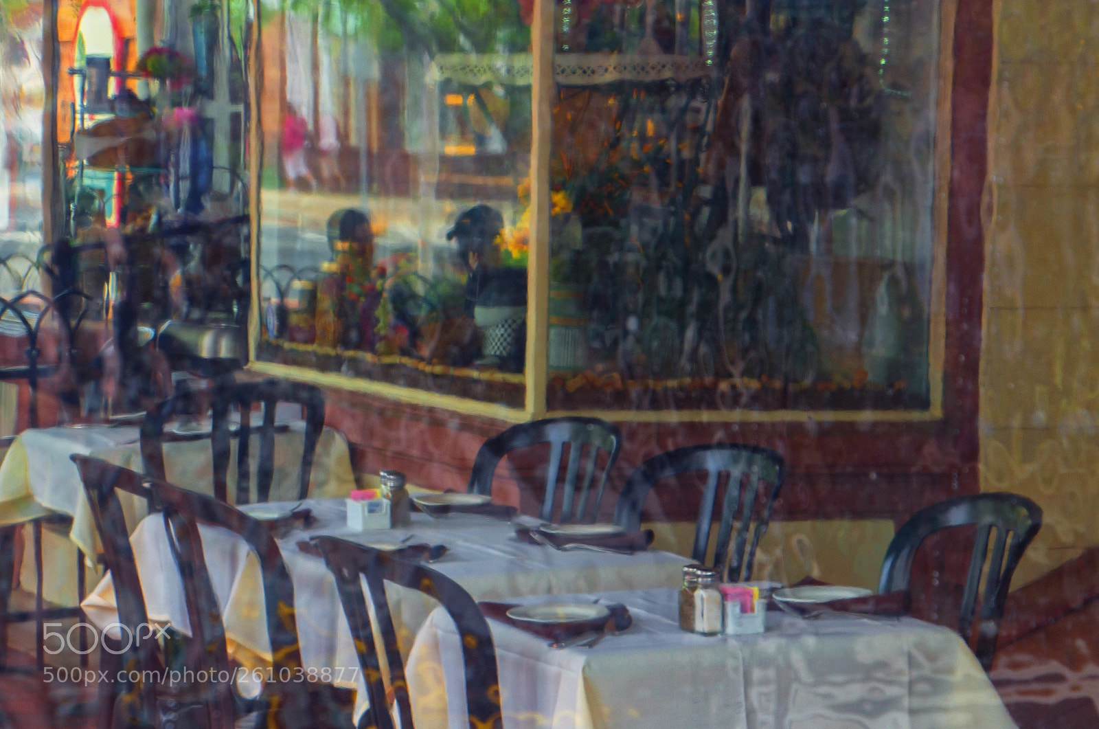 Canon EOS 700D (EOS Rebel T5i / EOS Kiss X7i) sample photo. Lunch through plastic photography
