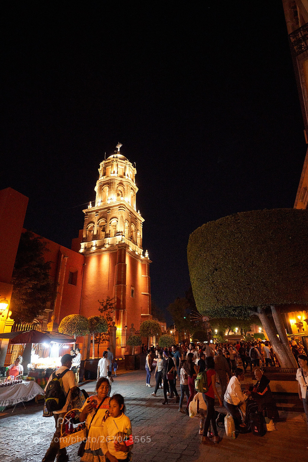 Sony a7R III sample photo. Down town queretaro, mexico photography