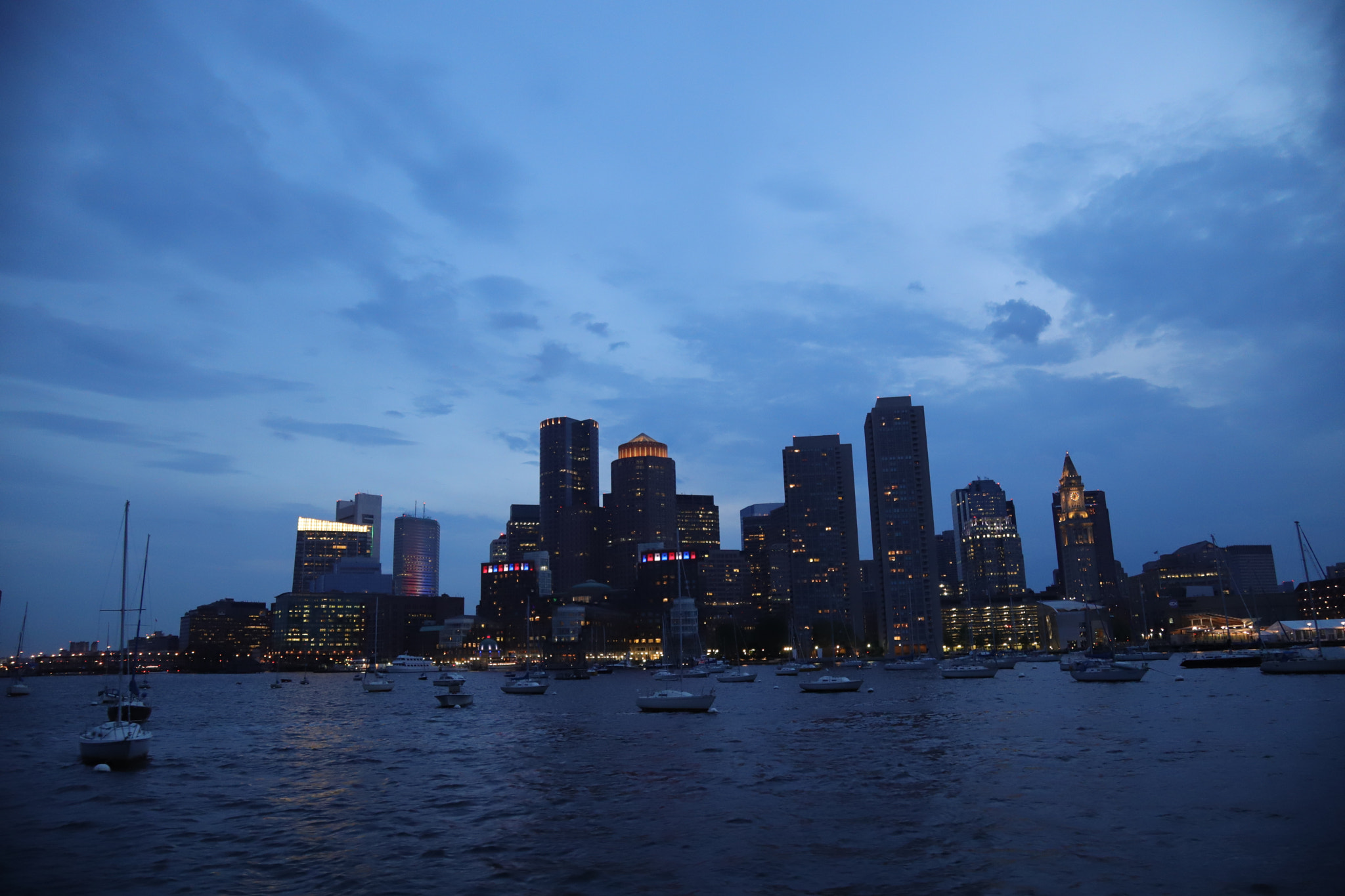 Canon EOS 6D Mark II sample photo. Dramatic evening photography