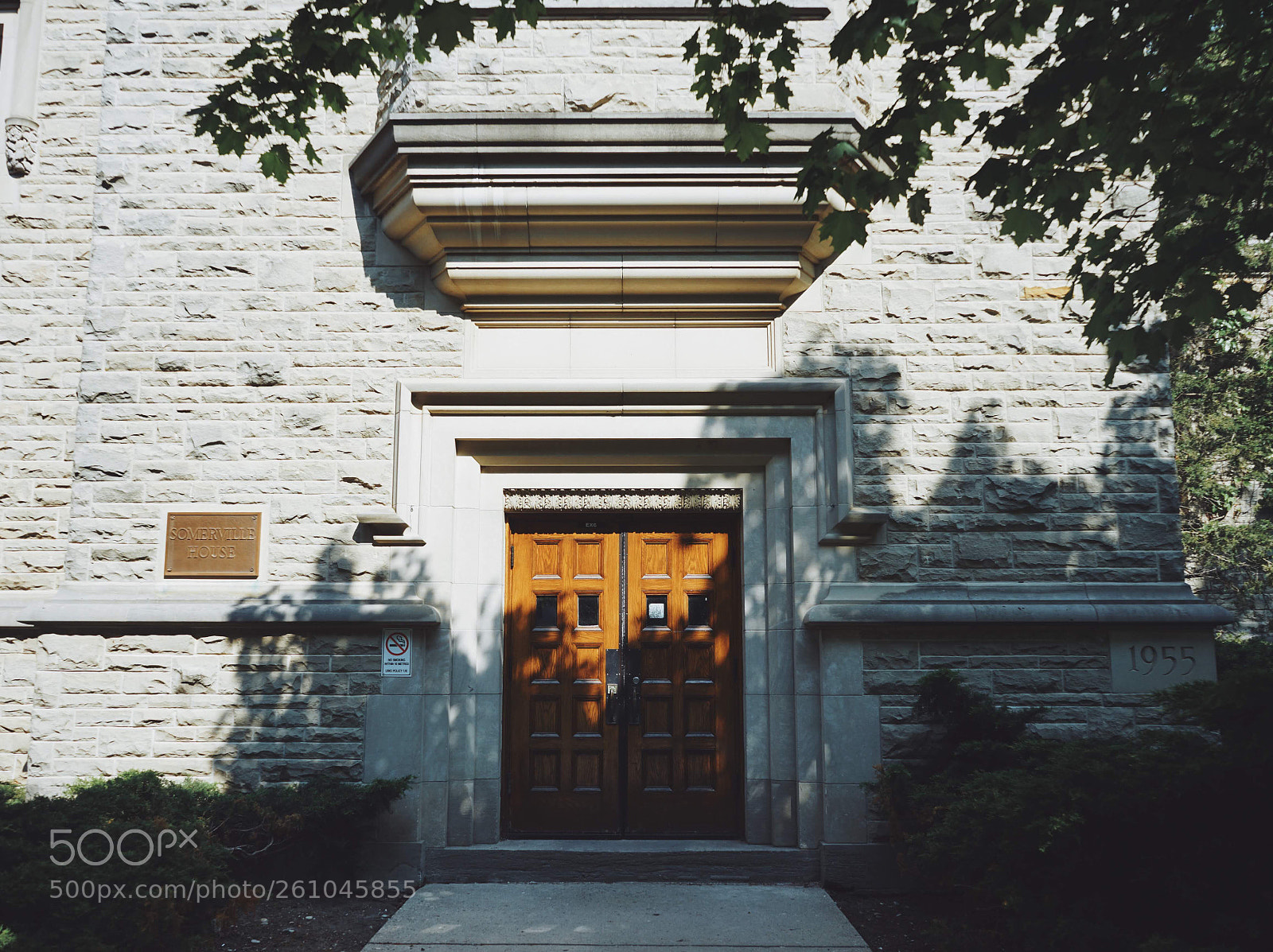 Sony a7 II sample photo. Somerville house in uwo,since photography
