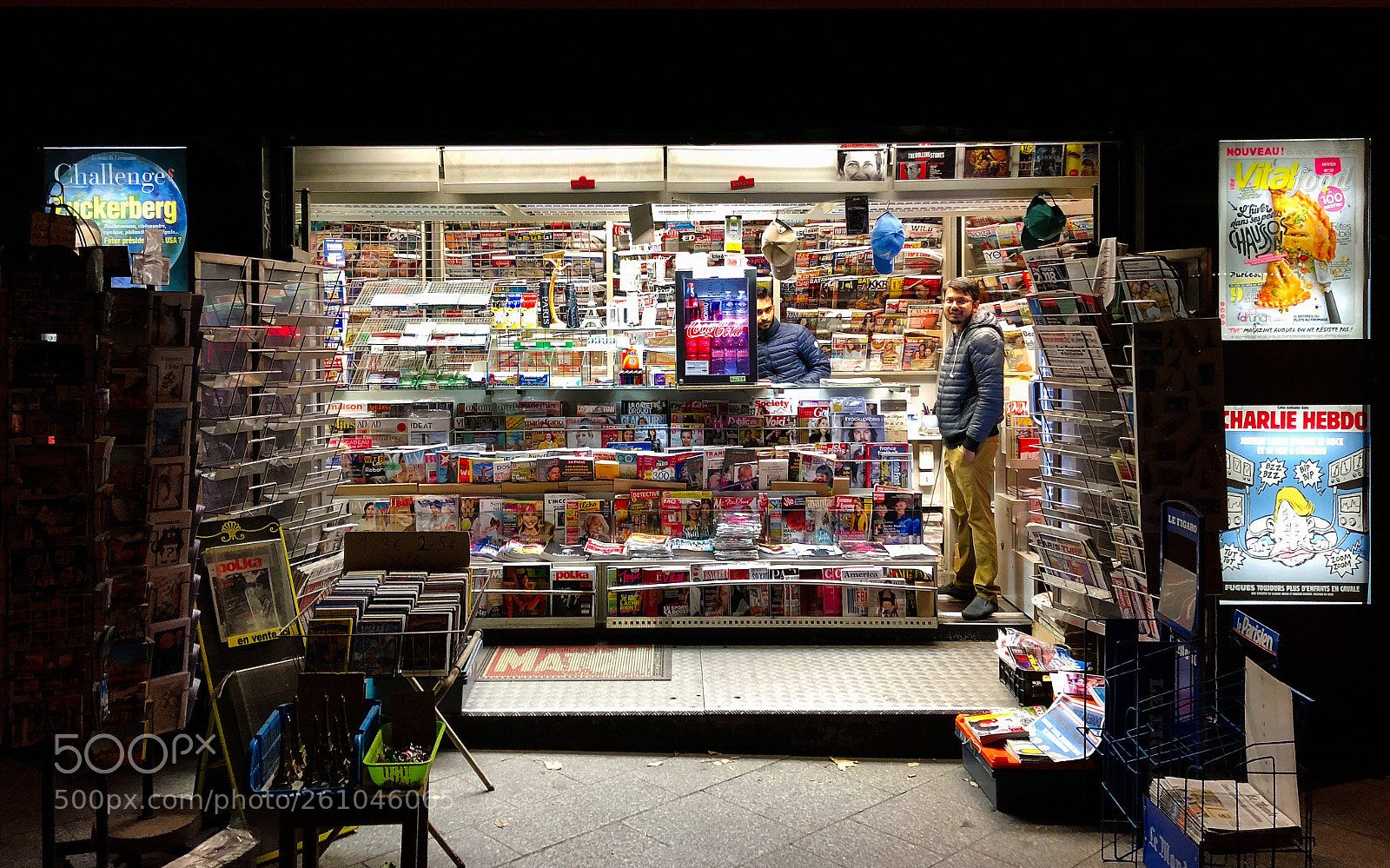 Apple iPhone 8 sample photo. Newspaper shop photography