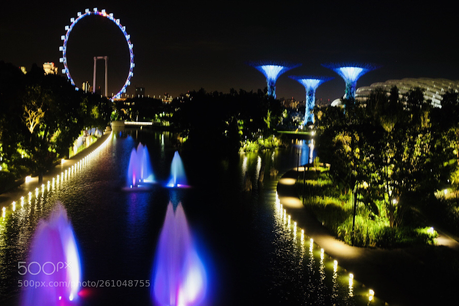 Fujifilm X100T sample photo. Singapore slinging photography