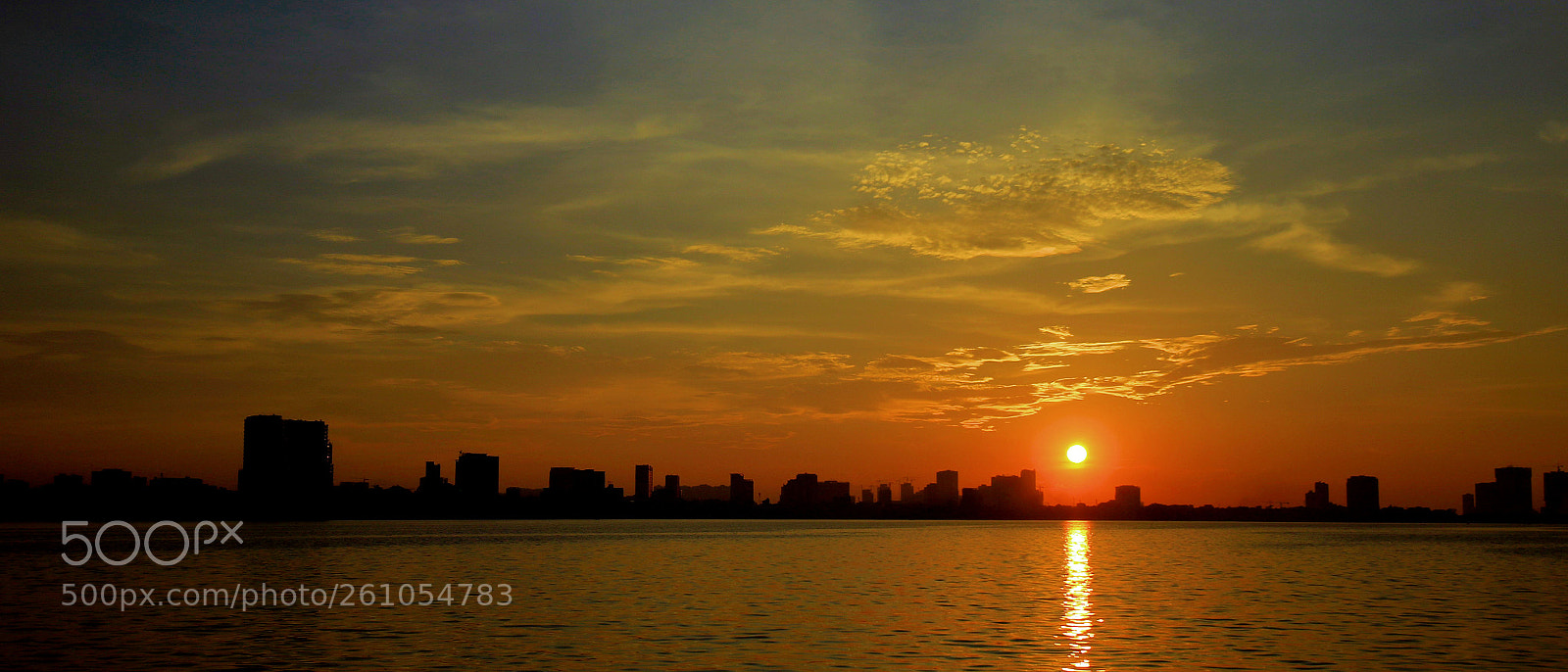 Canon EOS 7D Mark II sample photo. Sunset at west lake photography