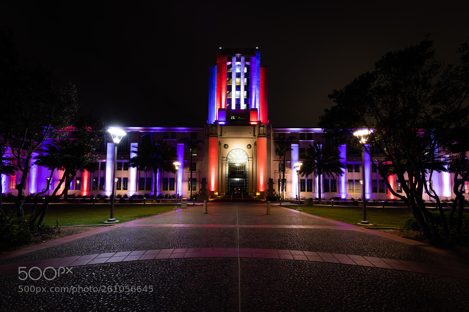 Canon EOS 5D Mark IV sample photo. Red, white, and blue photography
