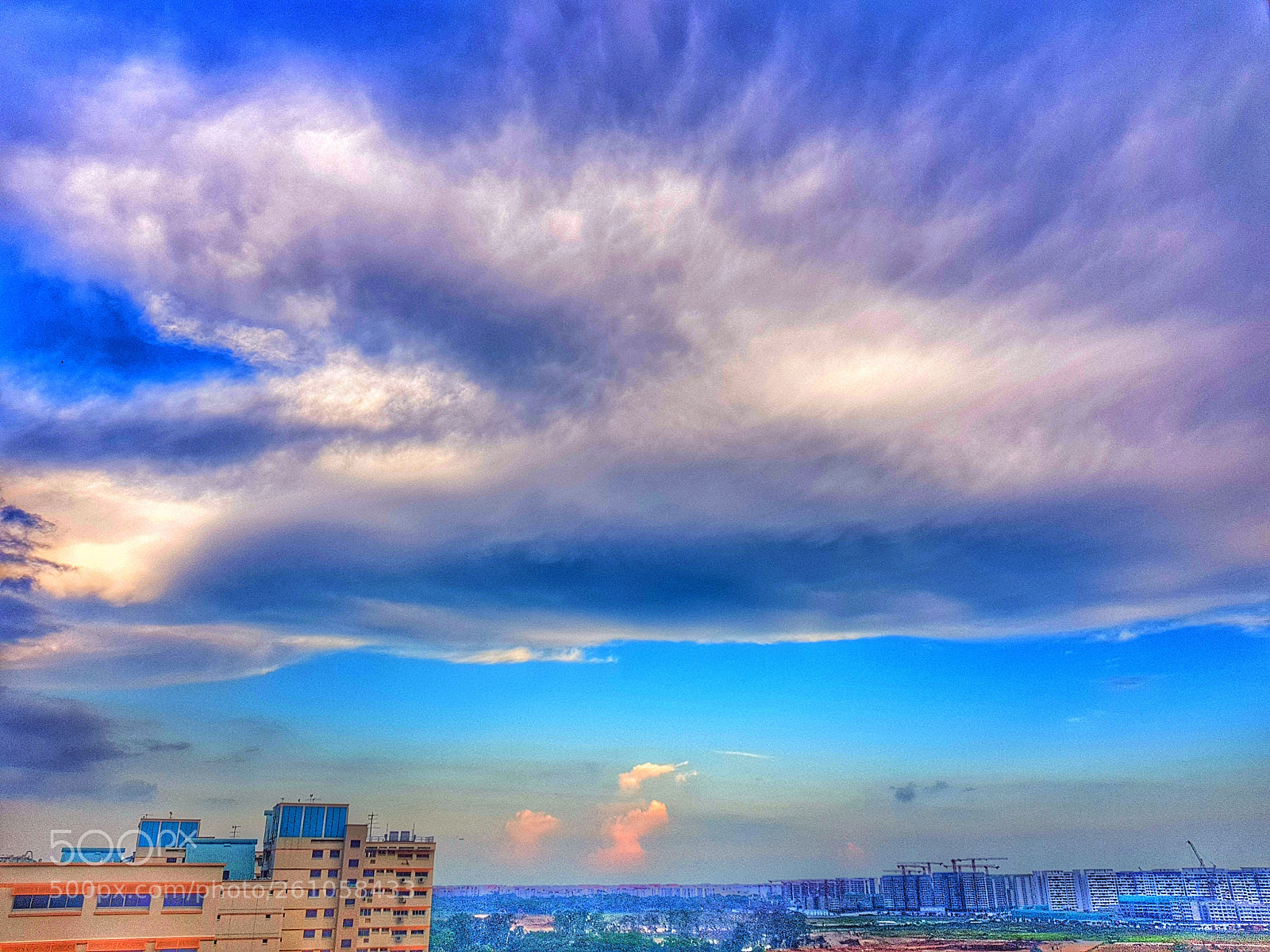 Samsung Galaxy S8 sample photo. Blue sky photography