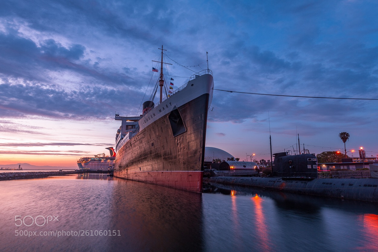 Canon EOS 5D Mark II sample photo. Long beach at dawn photography