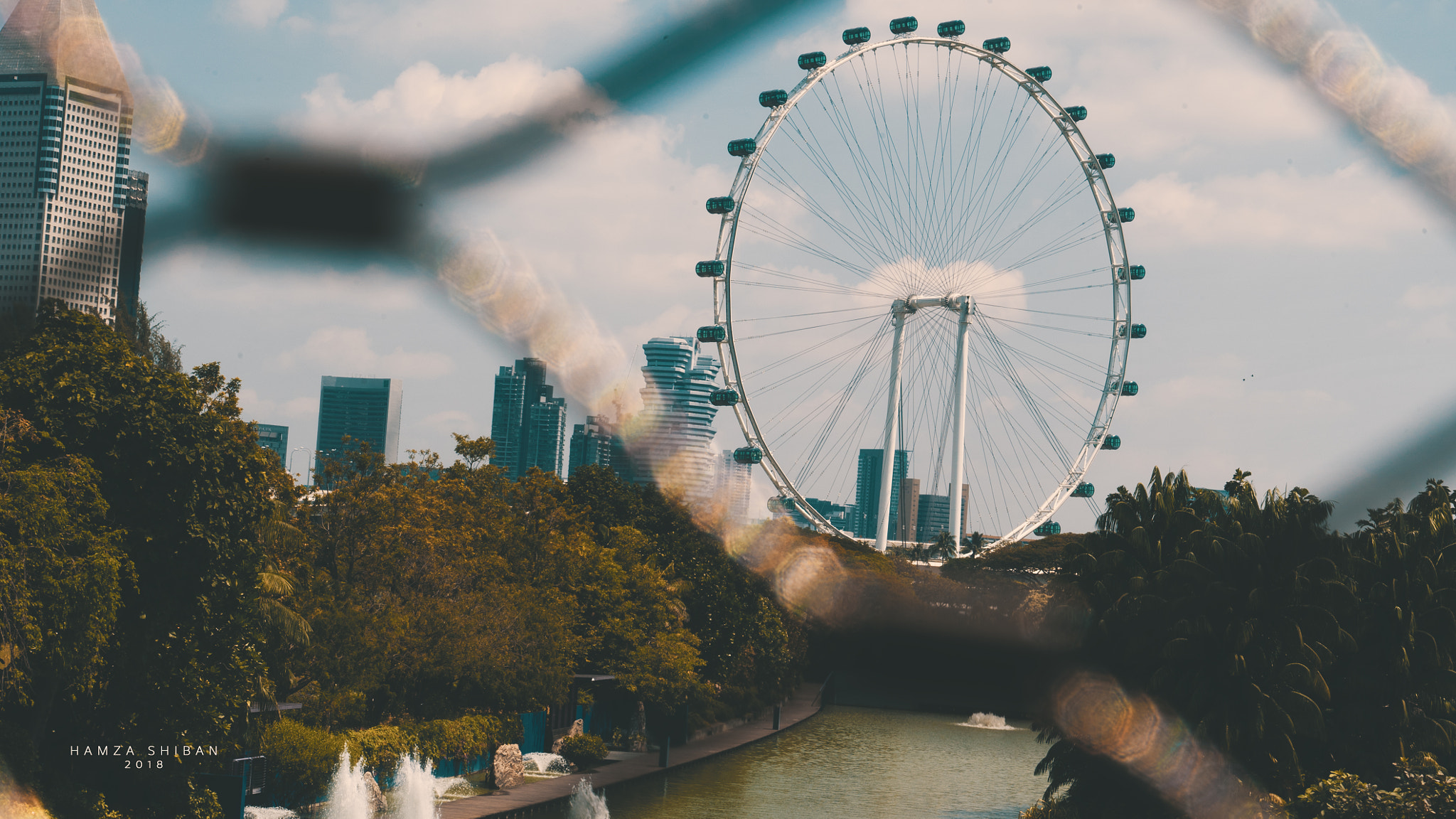 Sony a7S II sample photo. Singapore flyer photography