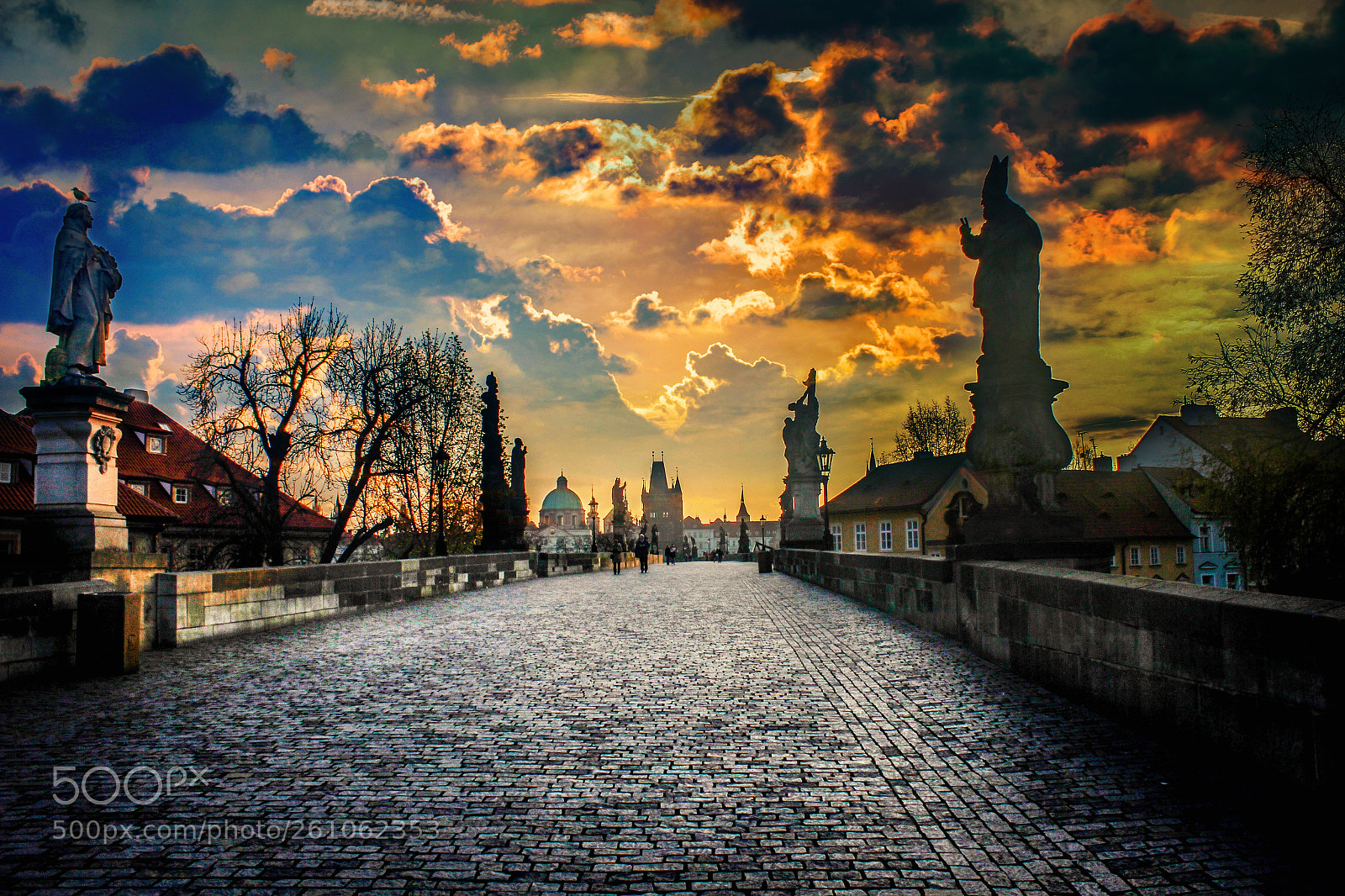 Canon EOS 550D (EOS Rebel T2i / EOS Kiss X4) sample photo. Charles bridge on a photography