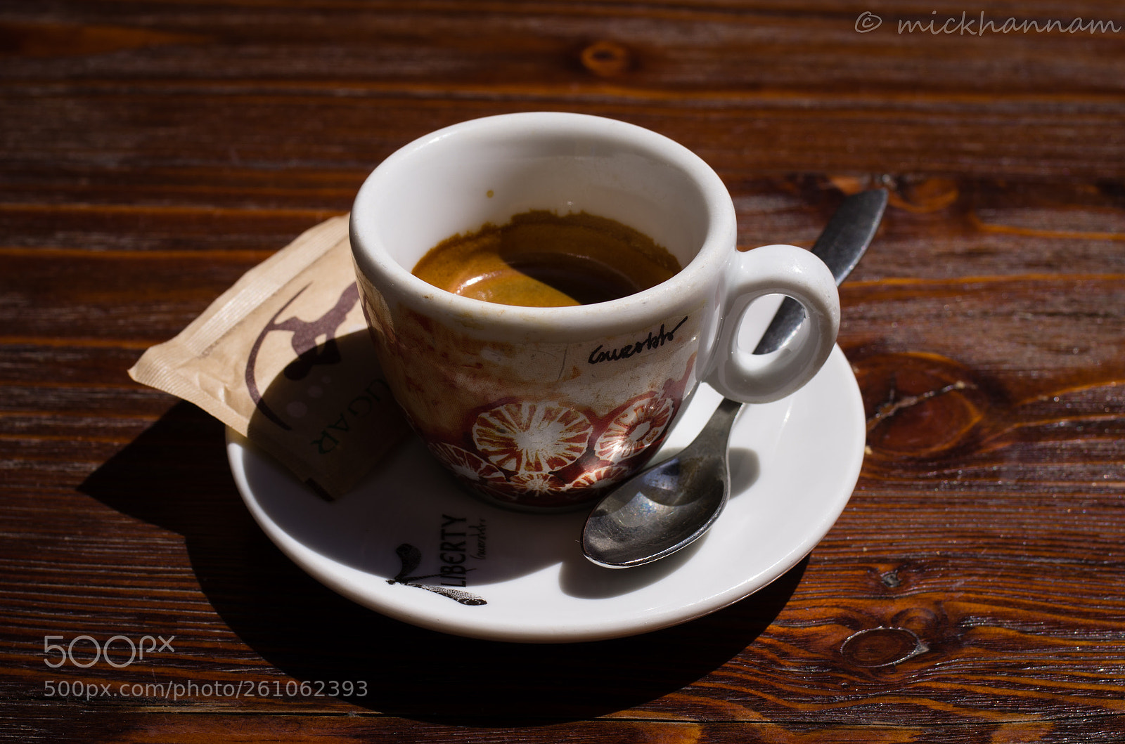 Pentax K-5 sample photo. Cafe photography
