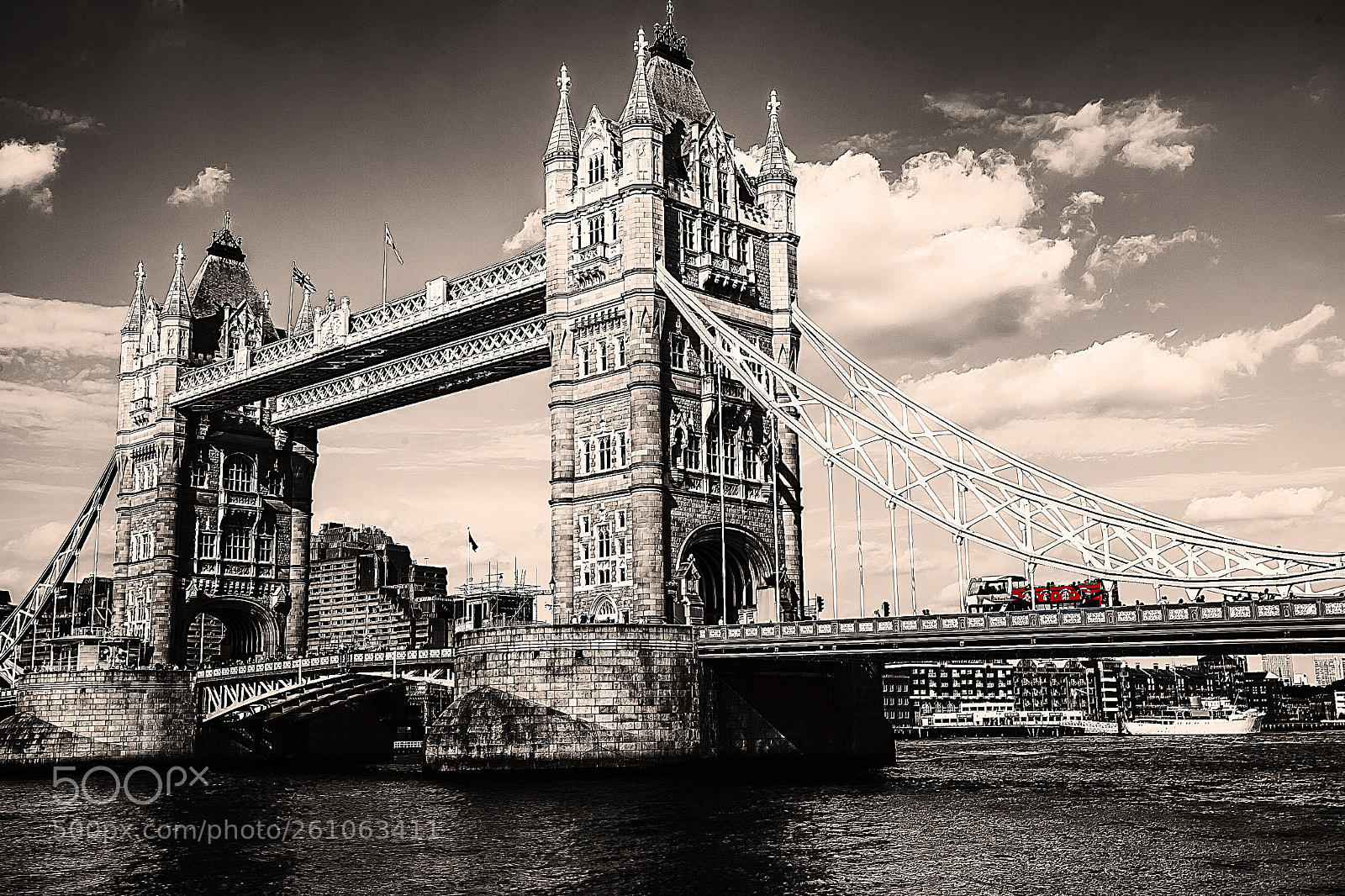 Canon EOS 5D Mark II sample photo. London tower bridge photography