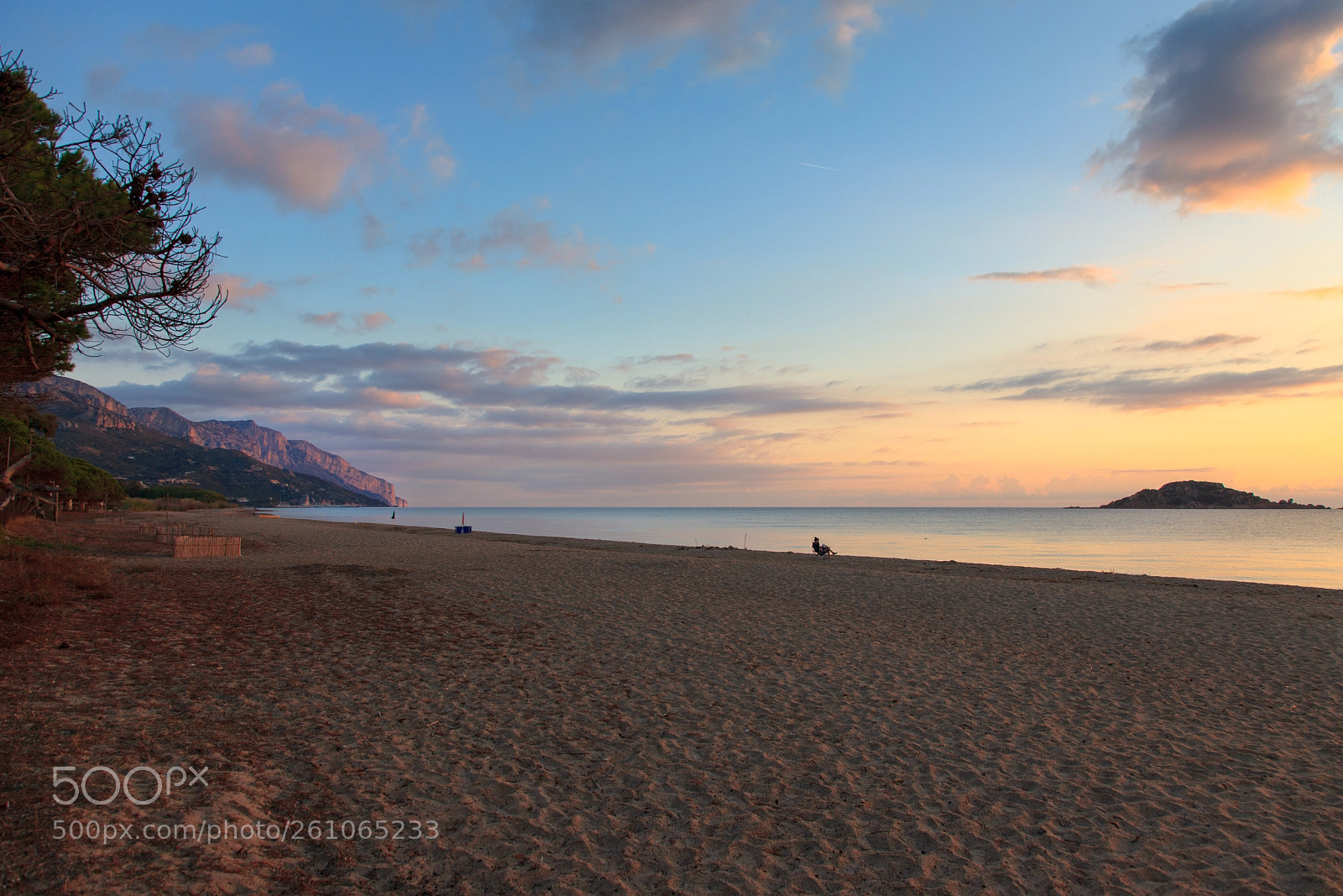 Canon EOS 5D Mark II sample photo. Early morning at the photography