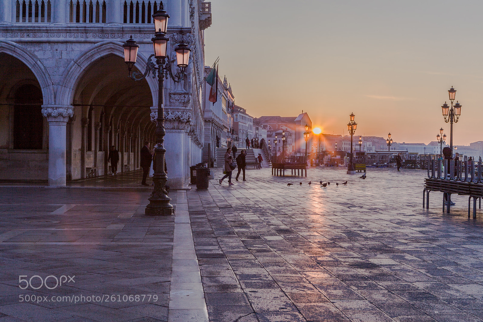 Canon EOS 5D Mark II sample photo. Morning in venice photography