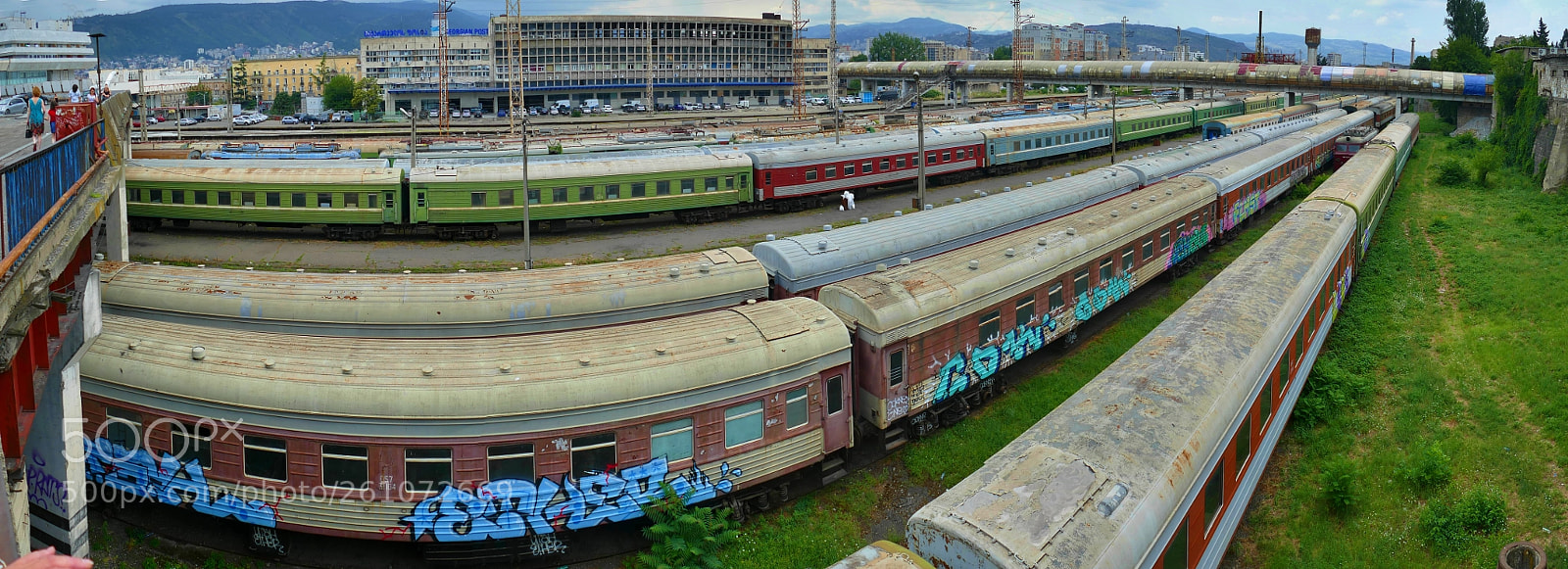 Panasonic Lumix DMC-FZ1000 sample photo. Tbilisi railway station photography