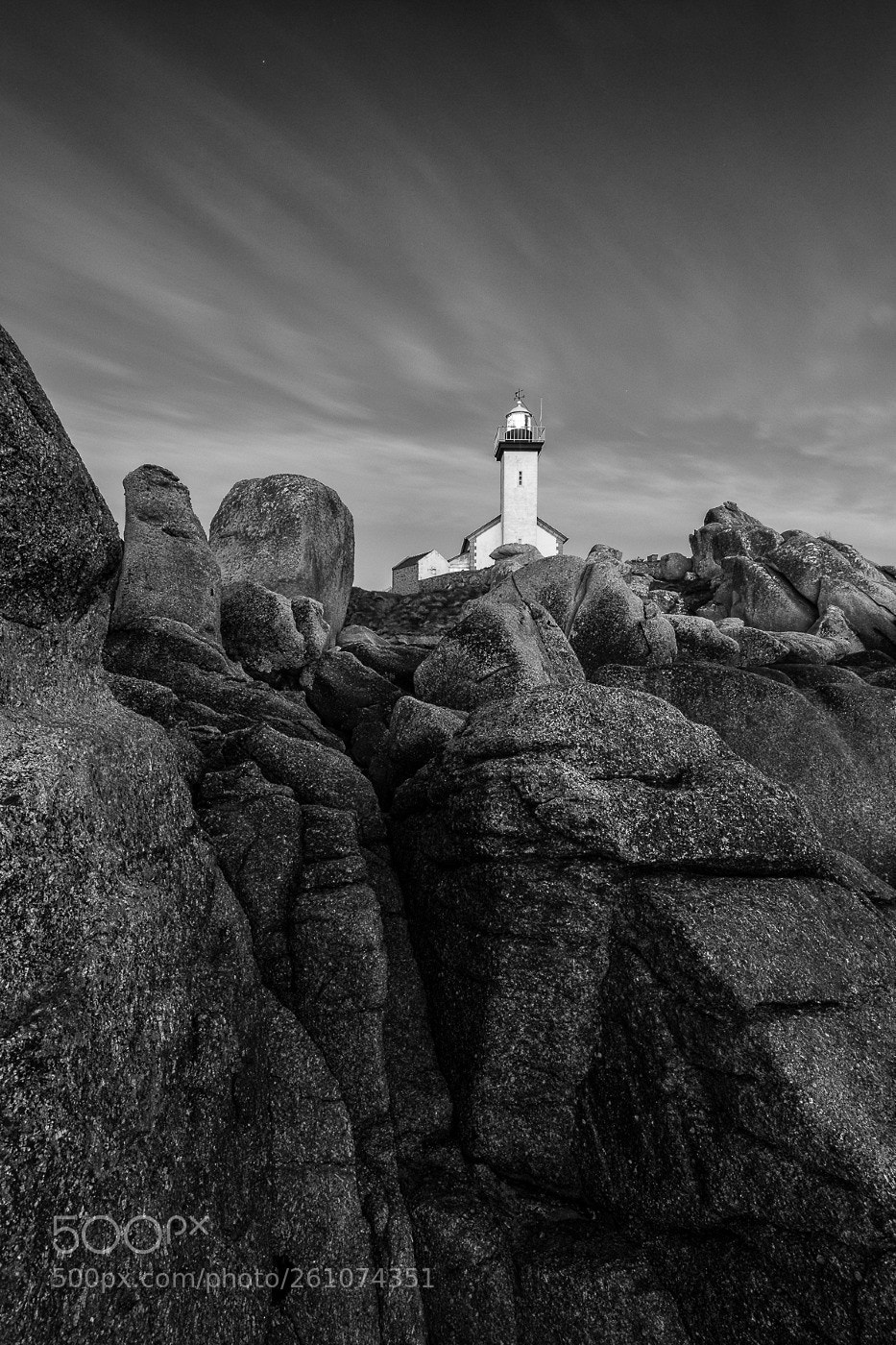 Canon EOS 5D Mark IV sample photo. Over the rocks photography