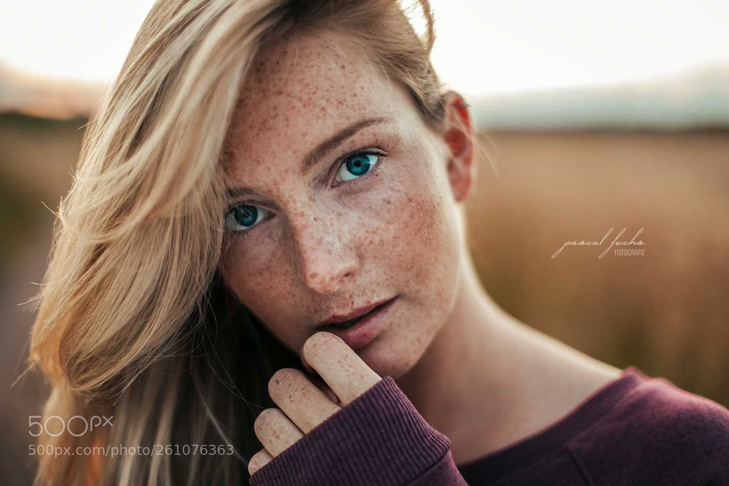 Canon EOS 5D Mark II sample photo. Katharina photography