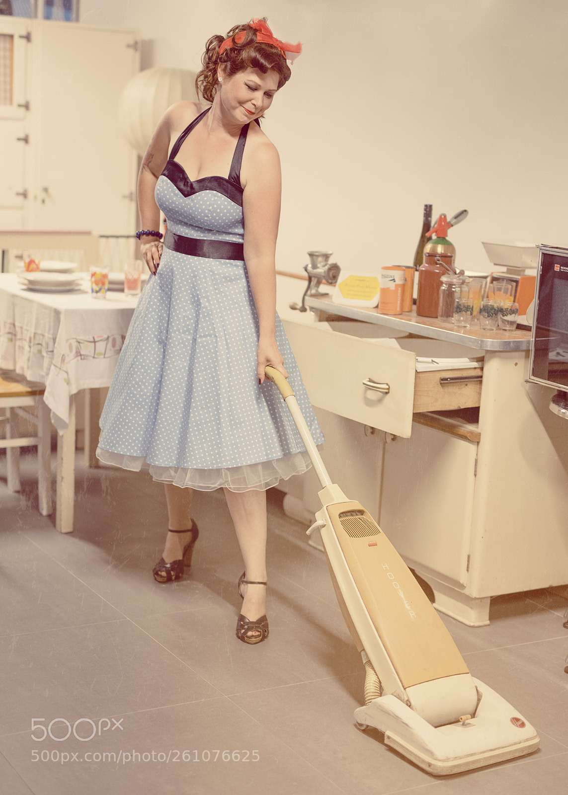 Canon EOS 5DS sample photo. 1950´s girl photography