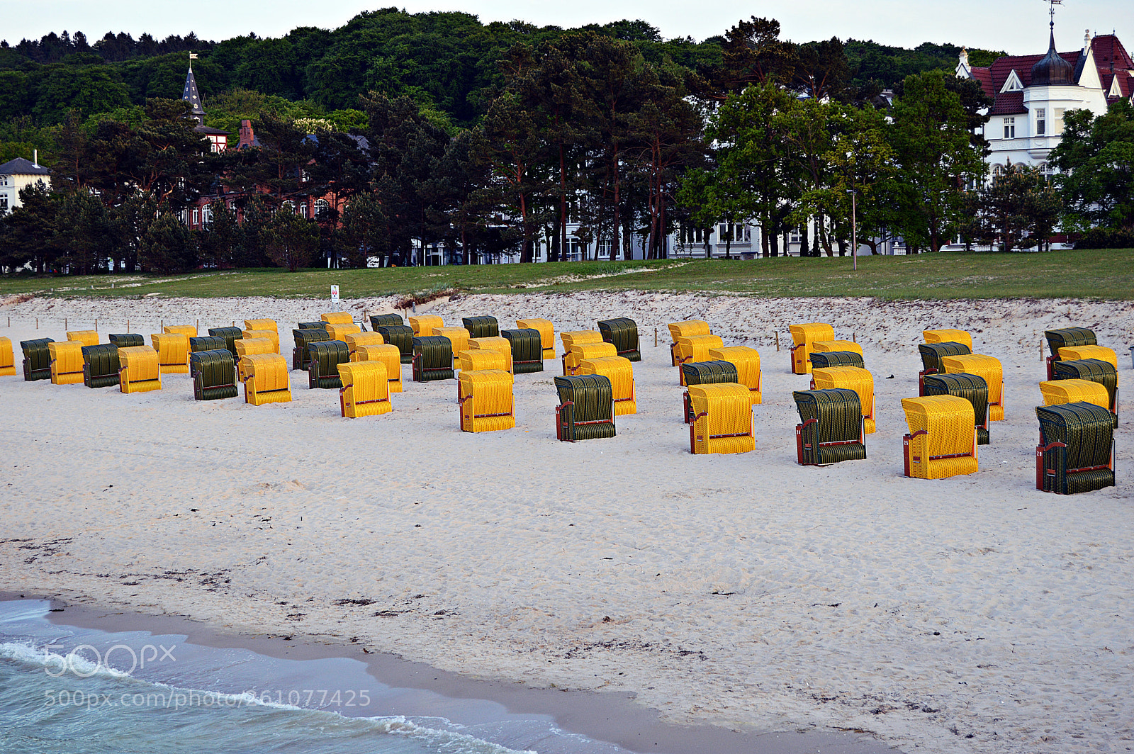 Nikon D3200 sample photo. Strandkorb / wicker beach chair photography