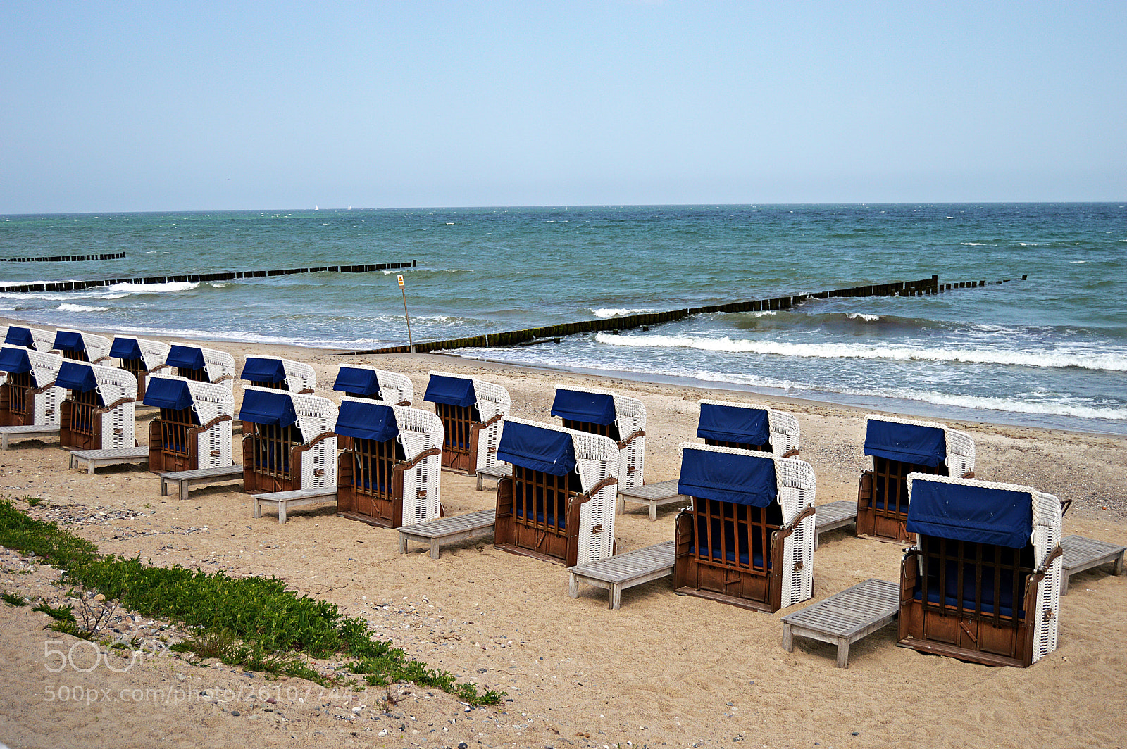 Nikon D3200 sample photo. Strandkorb / wicker beach chair photography