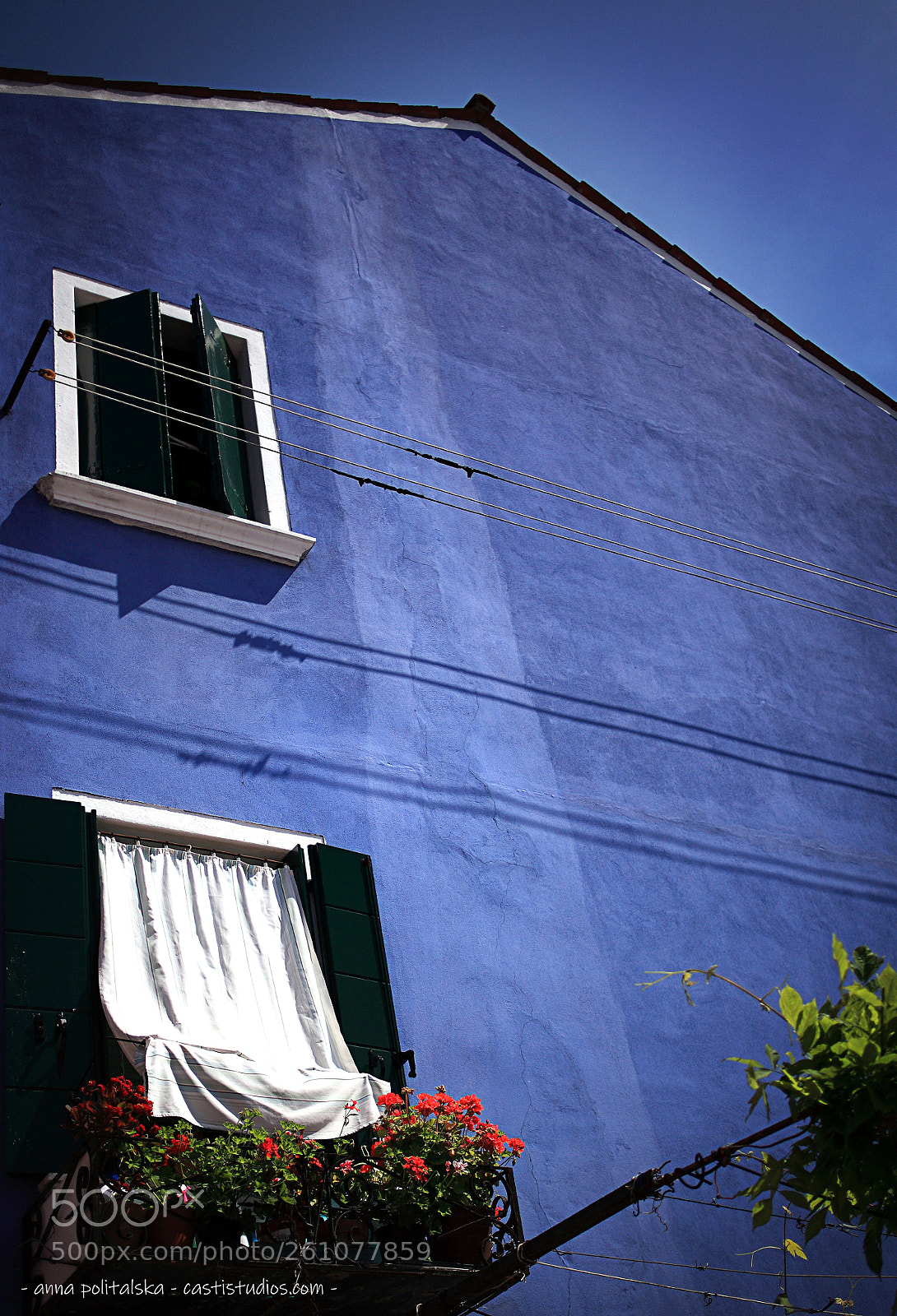 Canon EOS 5D Mark II sample photo. Coloured houses in burano photography