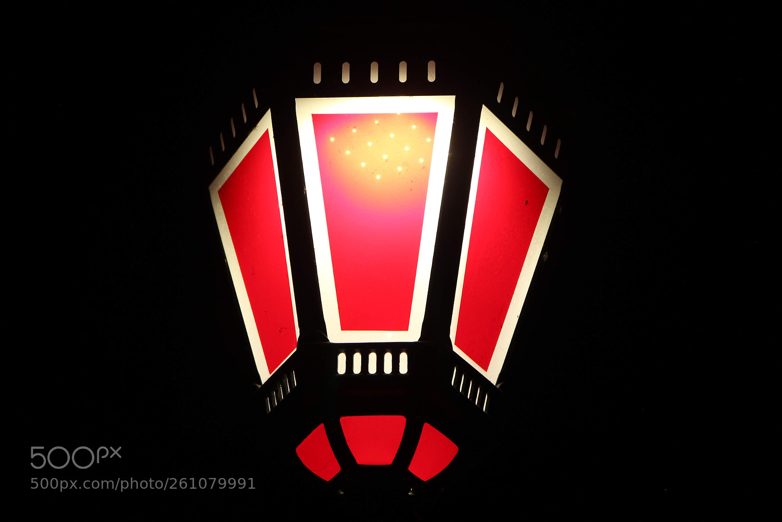 Canon EOS 600D (Rebel EOS T3i / EOS Kiss X5) sample photo. Red light  photography