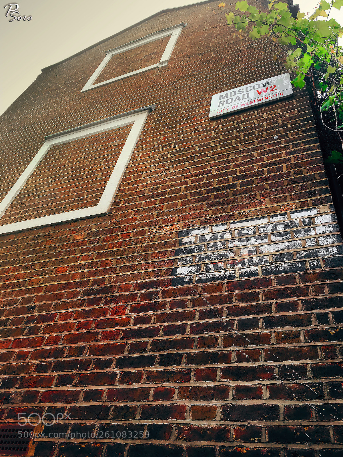 Apple iPhone 6s sample photo. Russian streets in london 2 photography