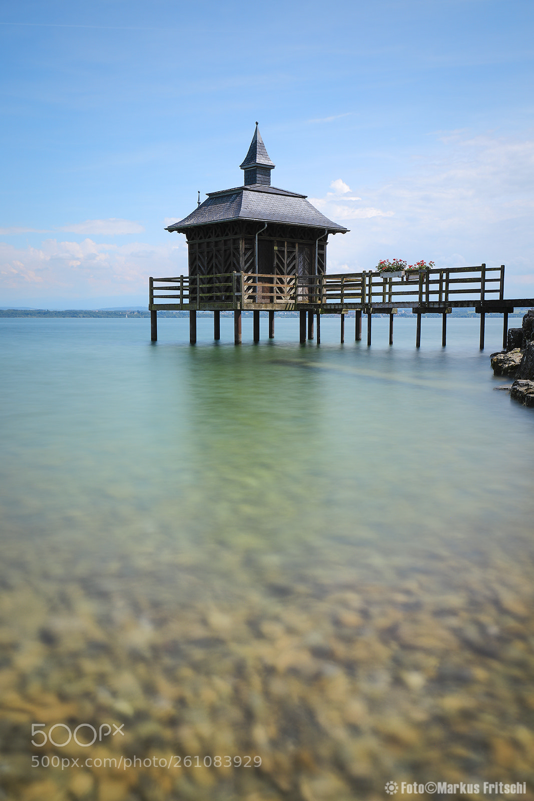 Canon EOS 5D Mark IV sample photo. Badehaus am see photography