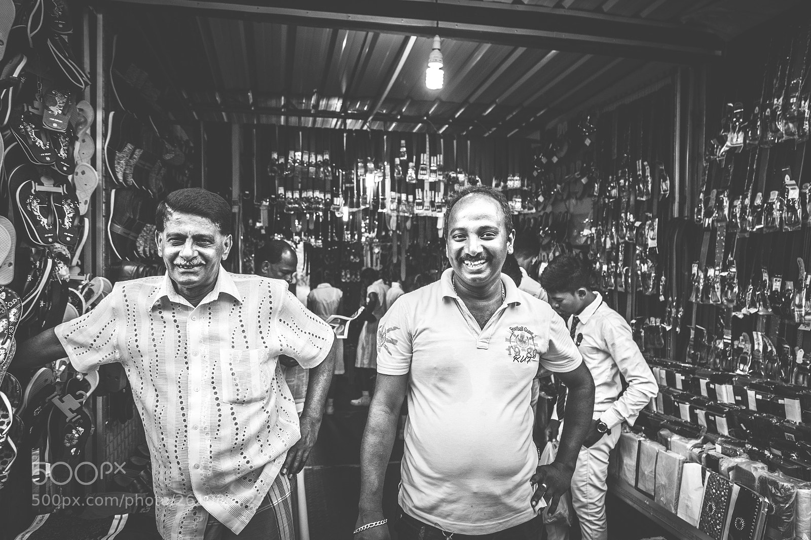 Canon EOS 6D sample photo. Shopkeepers, maharagama, sri lanka photography