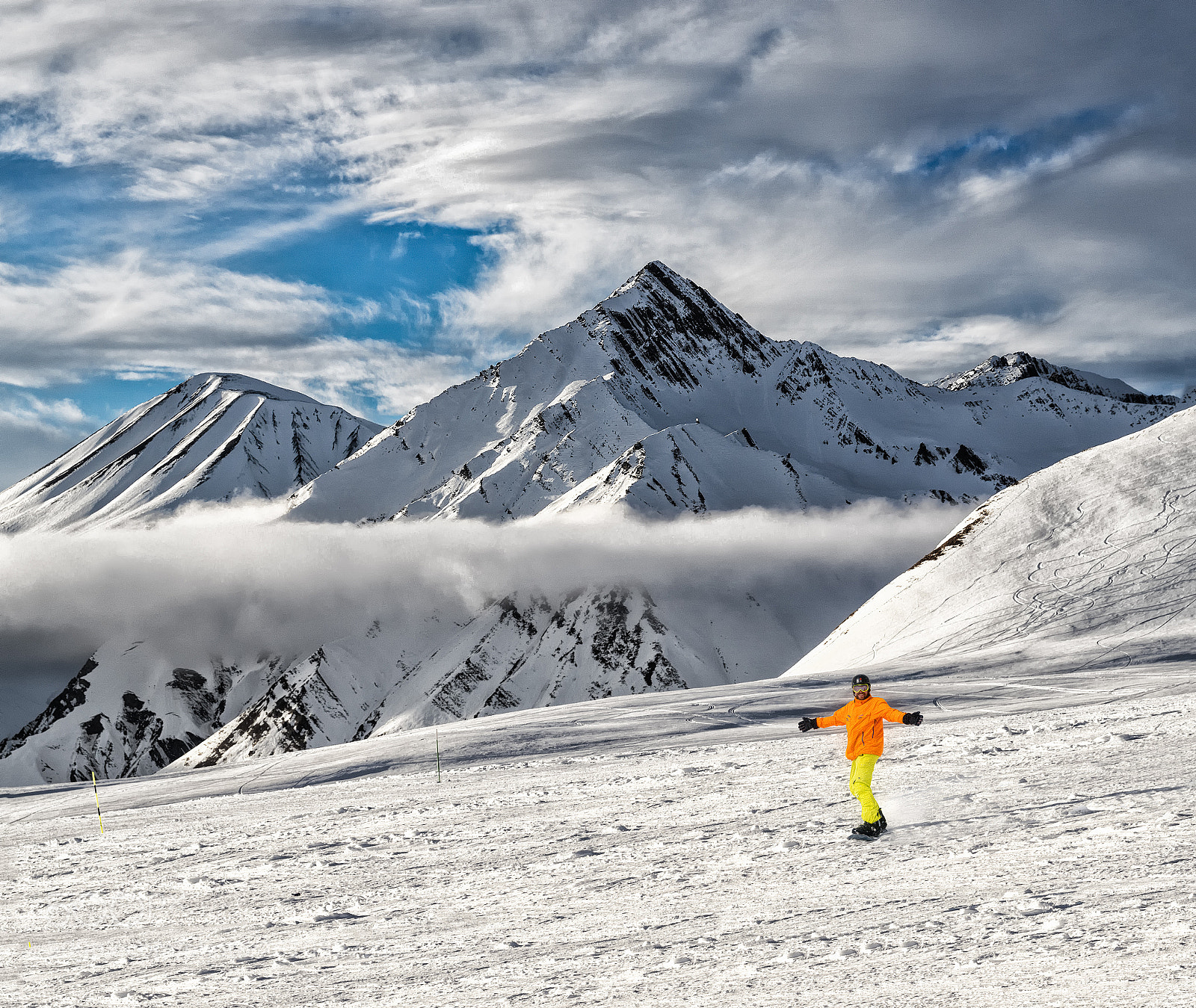 Sony a6000 sample photo. Snowboarder and clouds photography