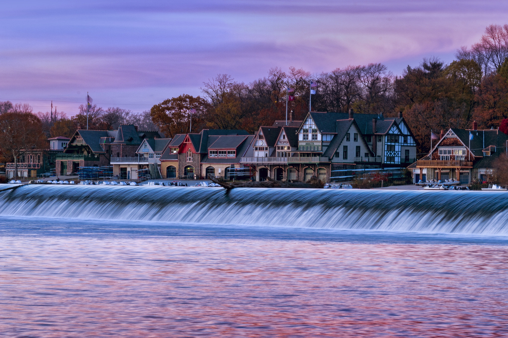 Canon EOS 100D (EOS Rebel SL1 / EOS Kiss X7) sample photo. Boathouse row photography