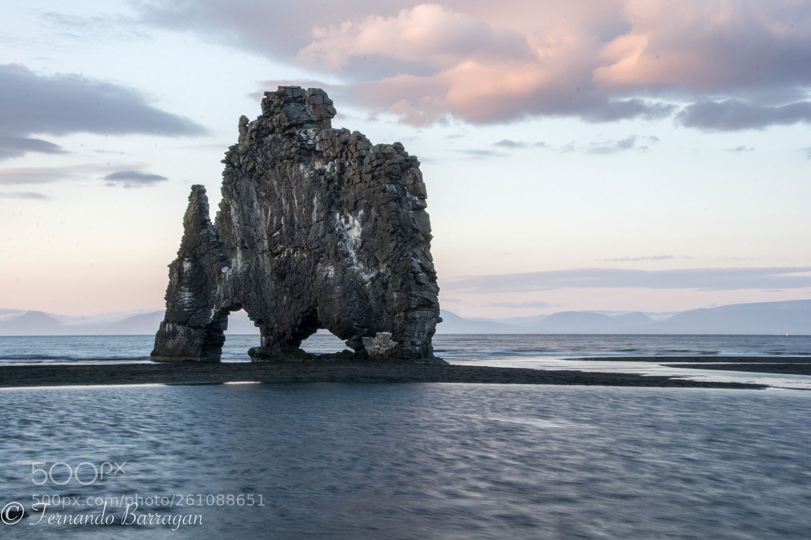 Nikon D7100 sample photo. Roca vaca islandia photography