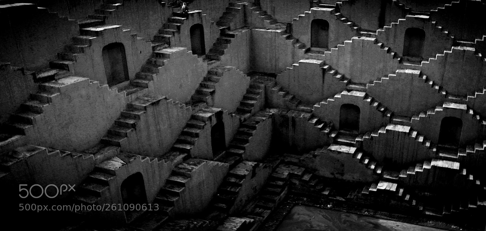 Canon EOS 1300D (EOS Rebel T6 / EOS Kiss X80) sample photo. Stepwell photography