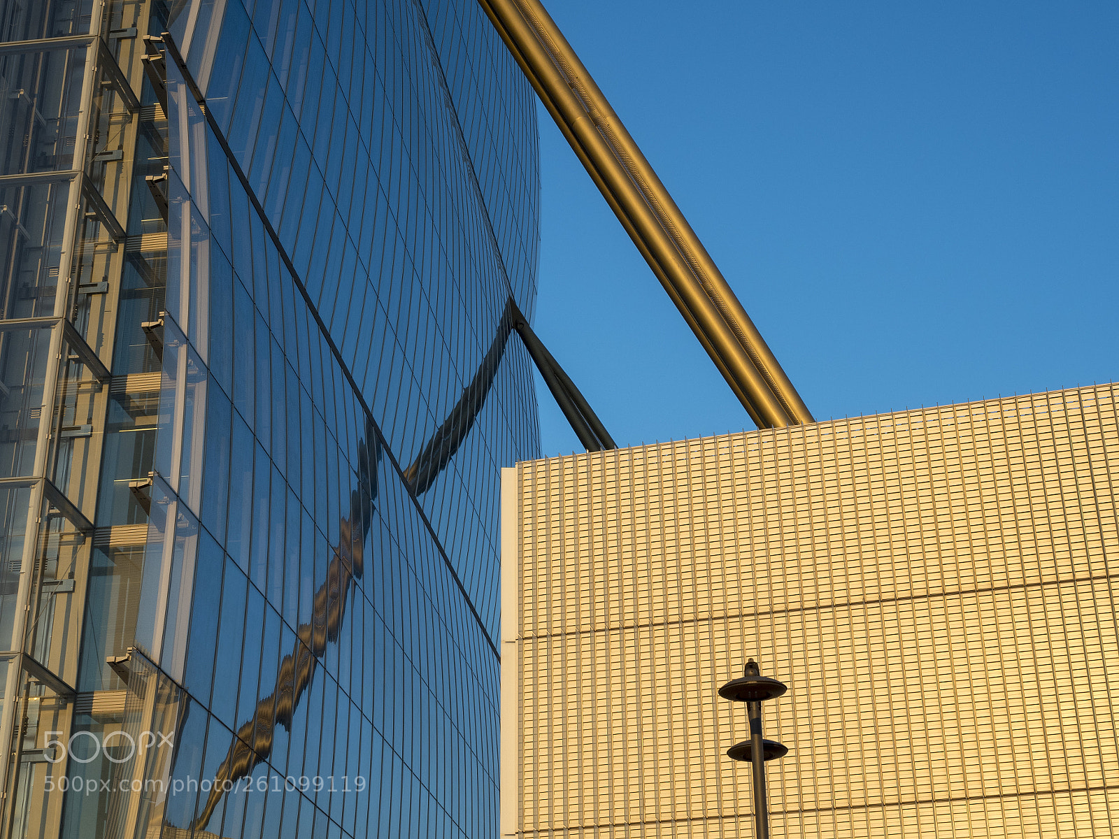 Olympus OM-D E-M5 II sample photo. Isozaki tower at citylife photography