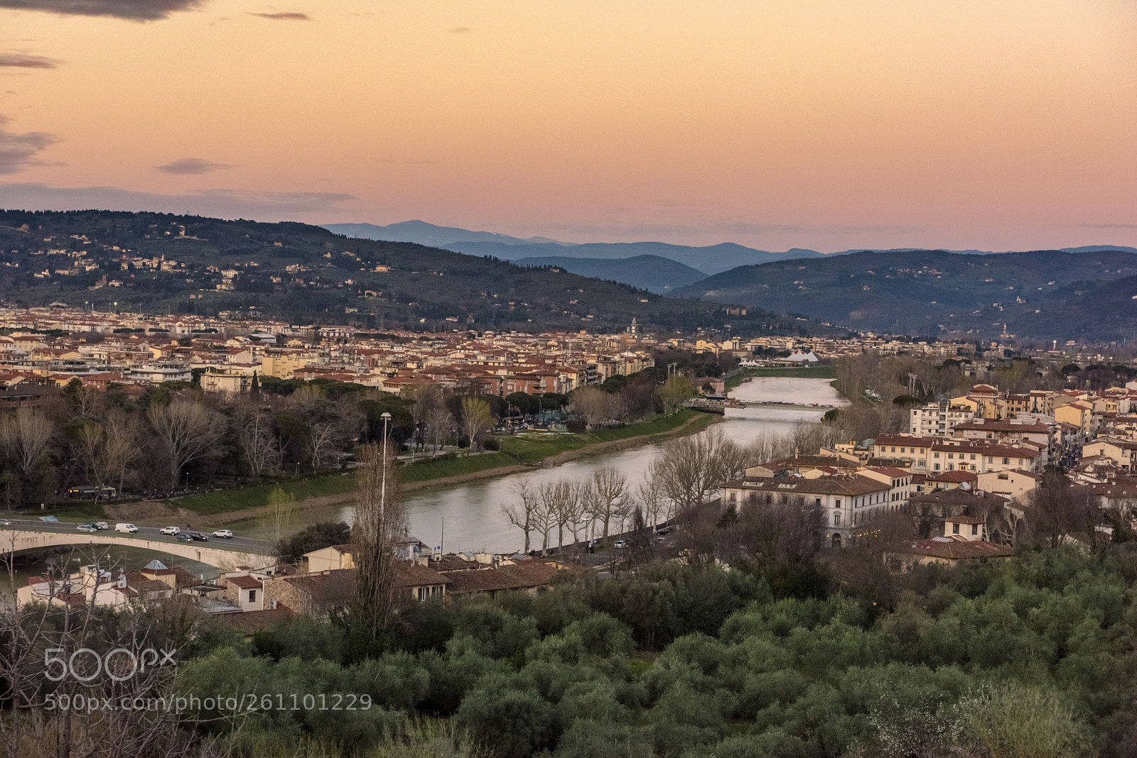 Nikon D810 sample photo. Florence's not so popular photography