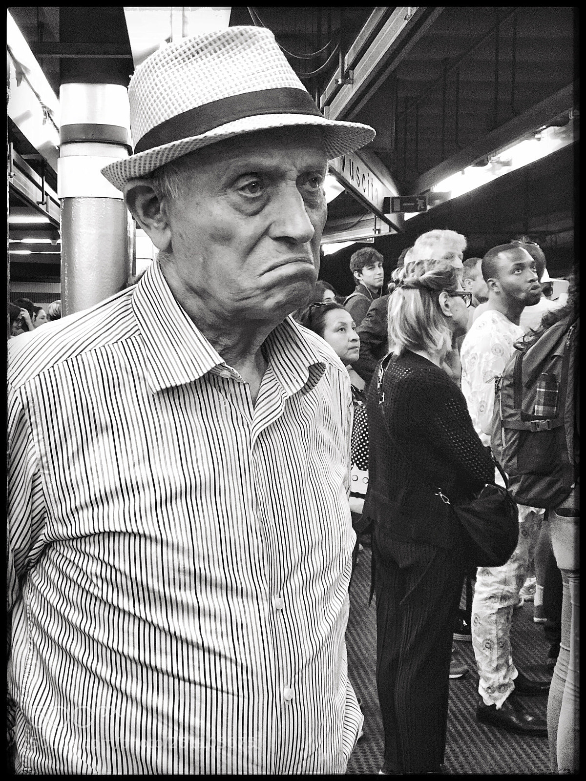 Apple iPhone 7 Plus sample photo. Street portrait photography