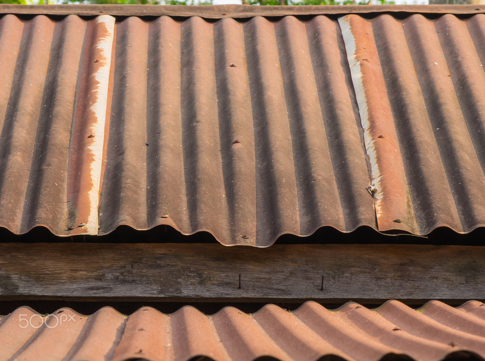 Canon EOS M sample photo. A roof rusty corrugated iron metal texture photography