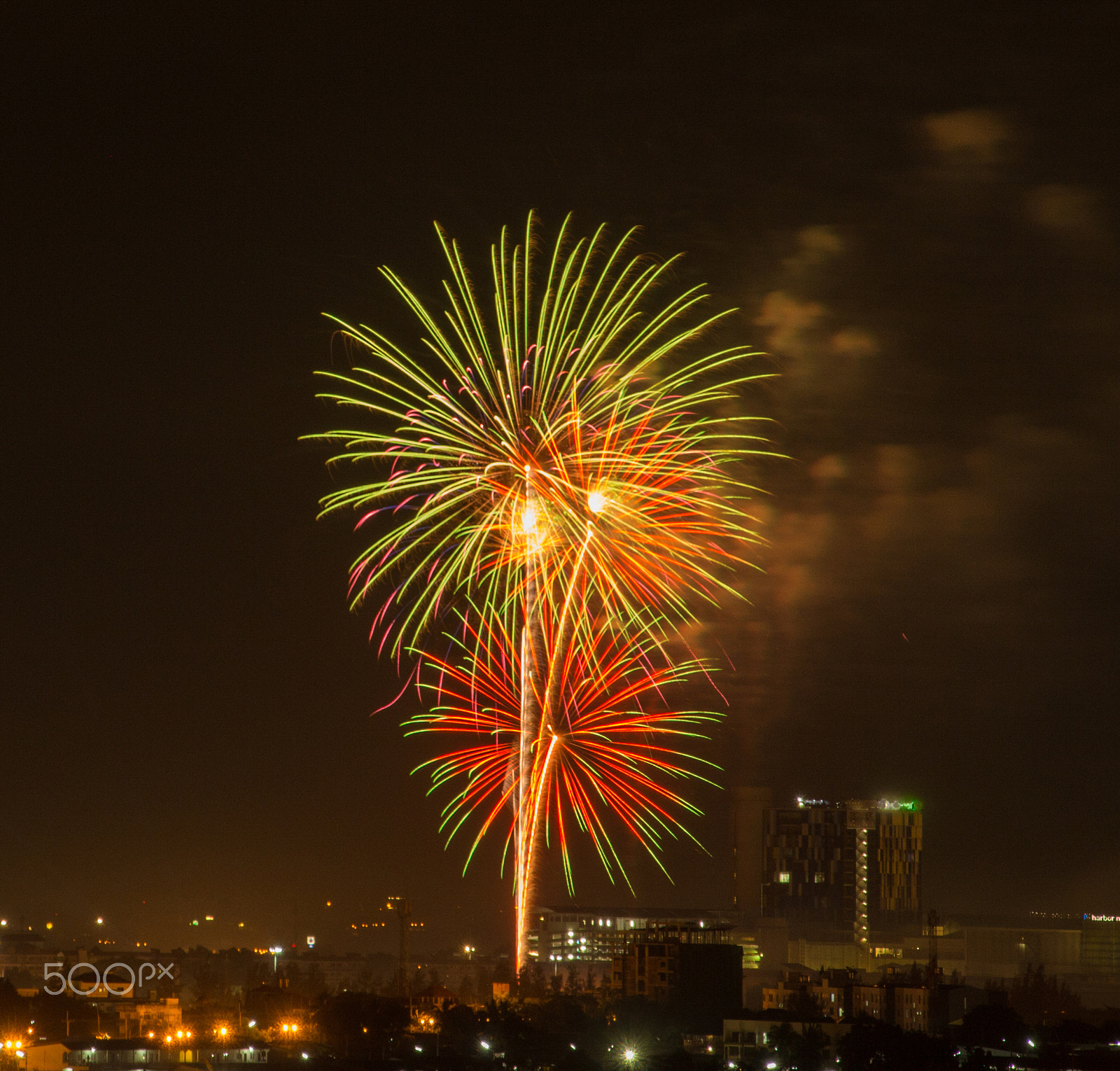 Canon EOS M sample photo. Colorful fireworks explosion in the dark sky photography