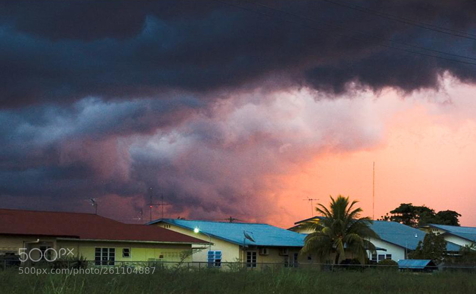 Nikon D70 sample photo. Strange clouds photography