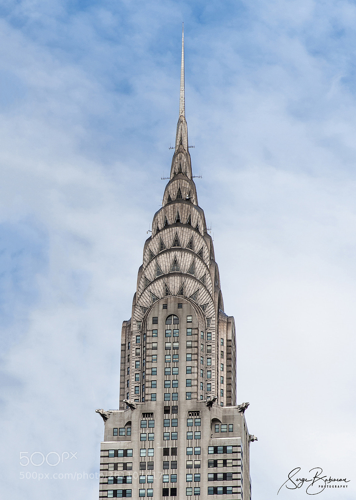 Canon EOS 5D Mark II sample photo. Chrysler building photography
