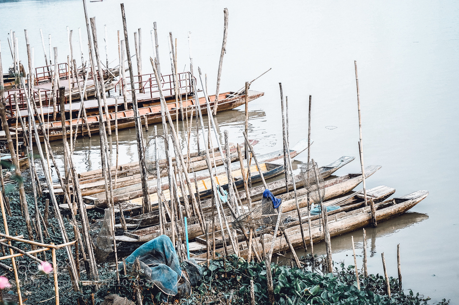 Sony a7 II sample photo. Old wooden boat photography